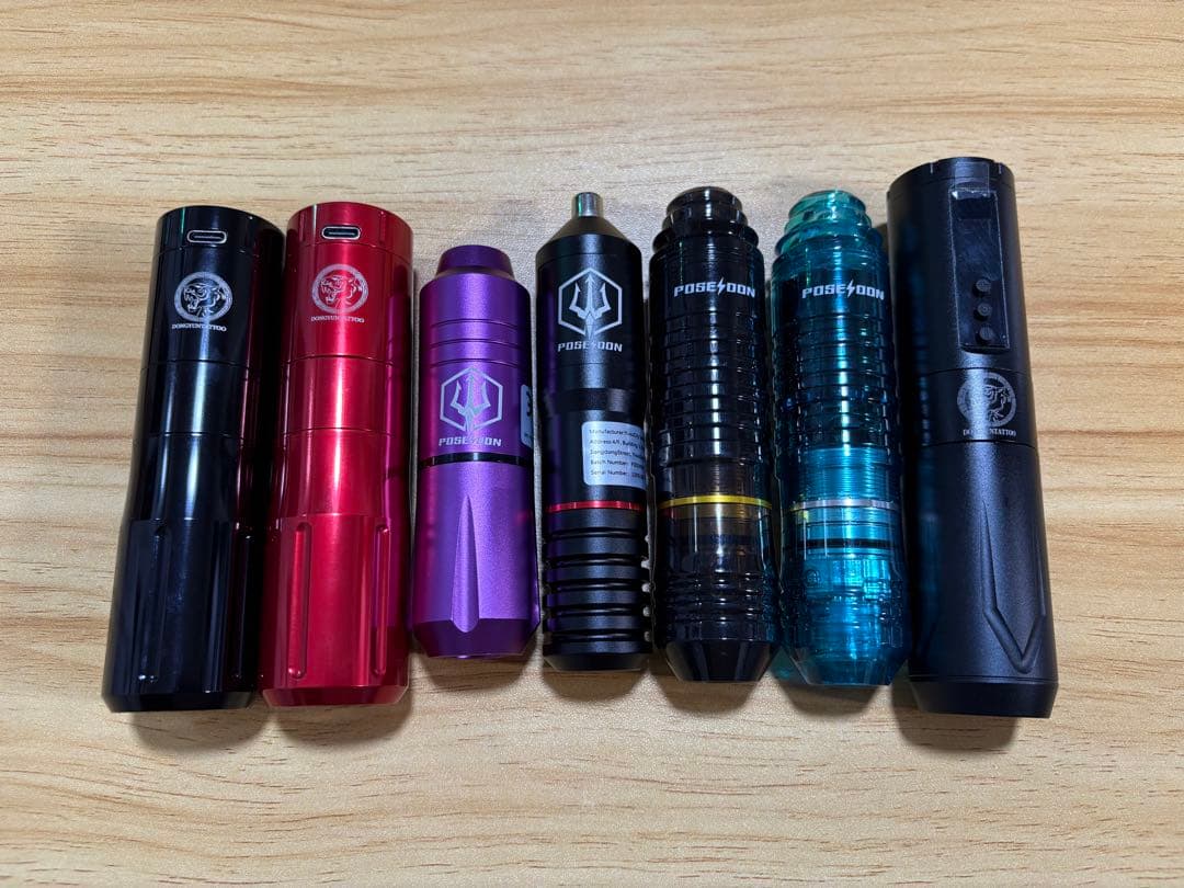 タトゥーマシン7個とボーナスバッテリー2個