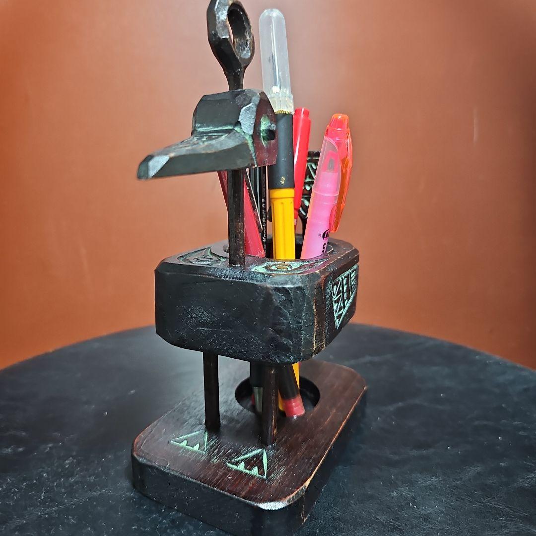 阿部紀男「鉛筆立て」アイヌ彫り 木彫り