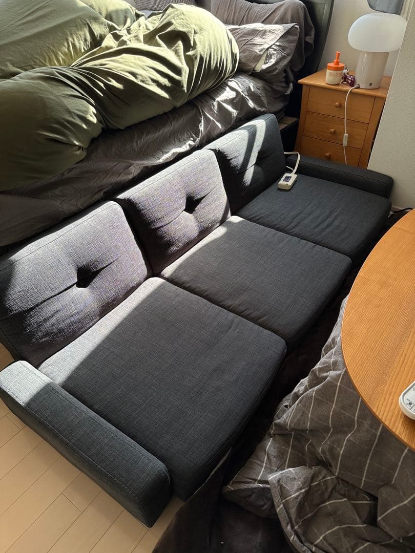 *直接引き取り優先* ダークグレー 3人掛け　フロアソファ