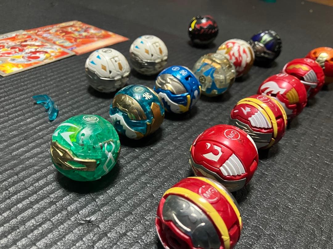 爆丸 セット まとめ売り カード付き 現状品 15体セット