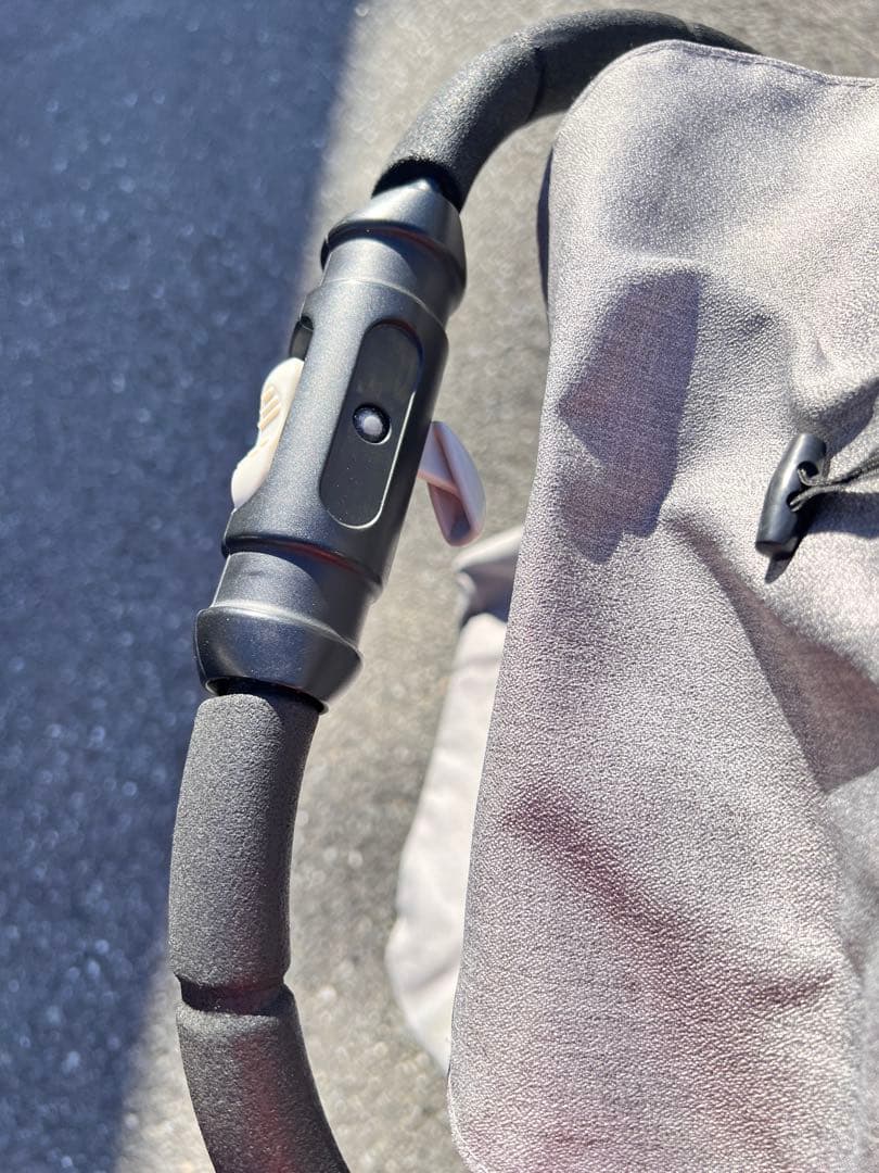 Pigeon（ピジョン） ベビーカー 三輪タイプ 大容量バスケット付き 良品