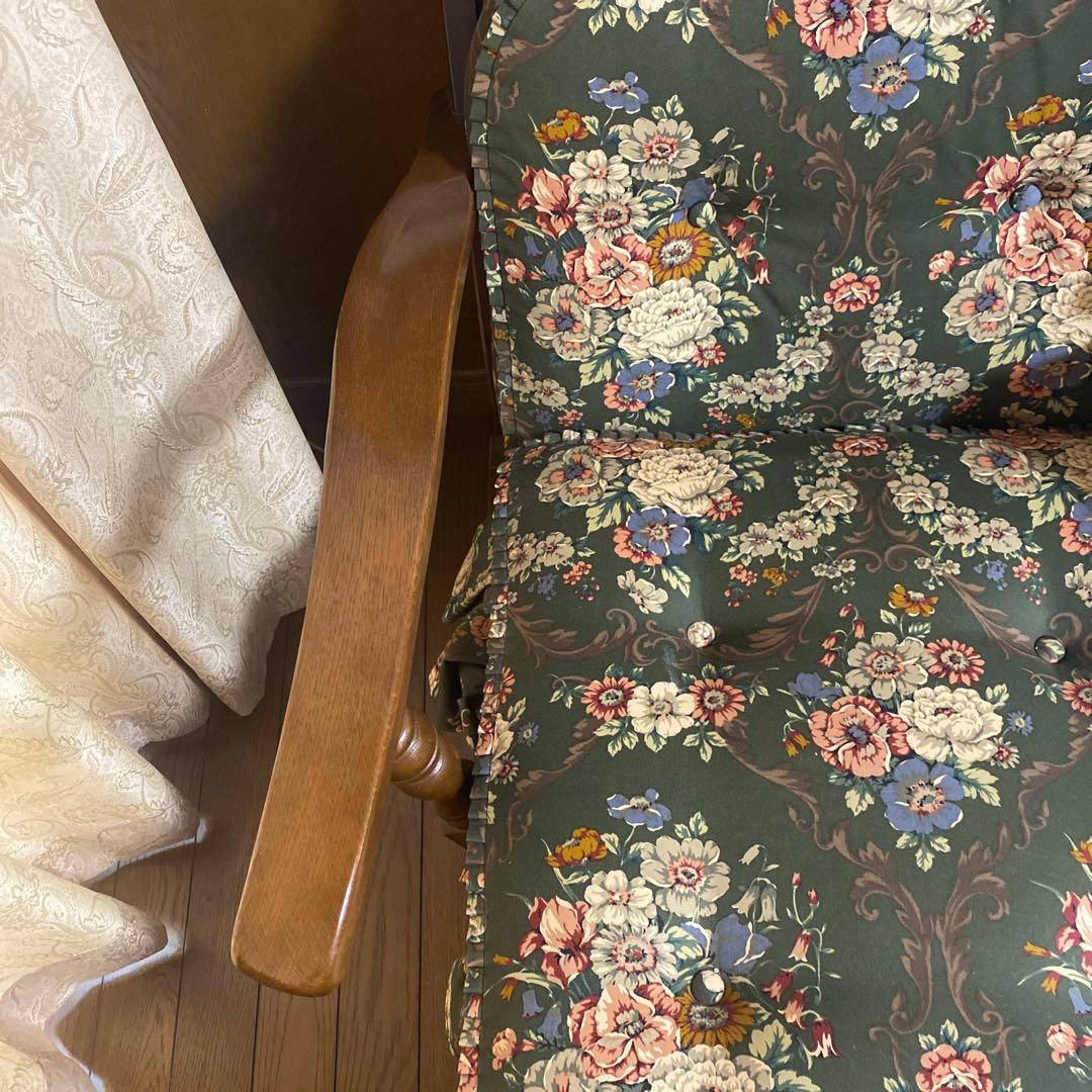 【Okami】飛騨の家具　両手摺つき　1脚