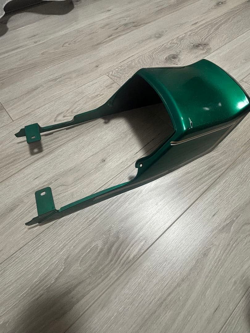 Kawasaki Z250FT　リアカウル　テールカウル