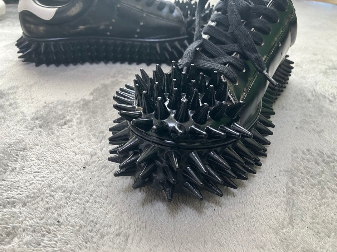 【付属品完備】 SPIKY LEATHER SNEAKER 【doublet】