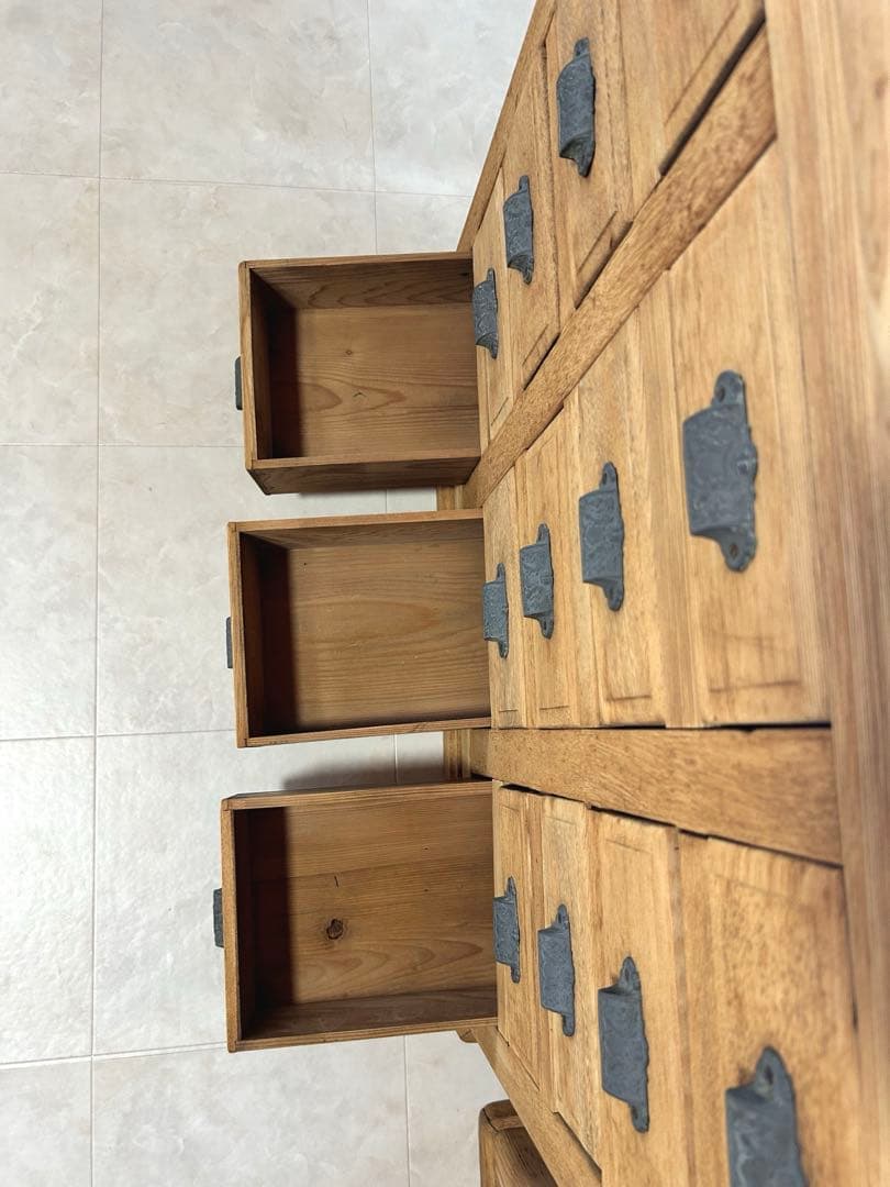 引き出し棚①　（古家具/ビンテージ）６月20日までの出品となります