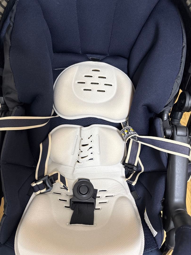 Combi コンビ　メチャカル　ハンディ オート4キャス ミッキーネイビー　限定