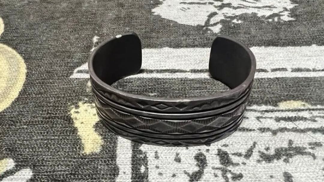 ブルースモーガン シルバーバングル Indian Jewely スタンプワーク