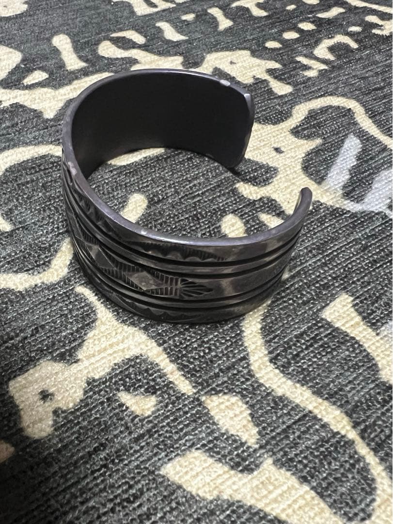 ブルースモーガン シルバーバングル Indian Jewely スタンプワーク