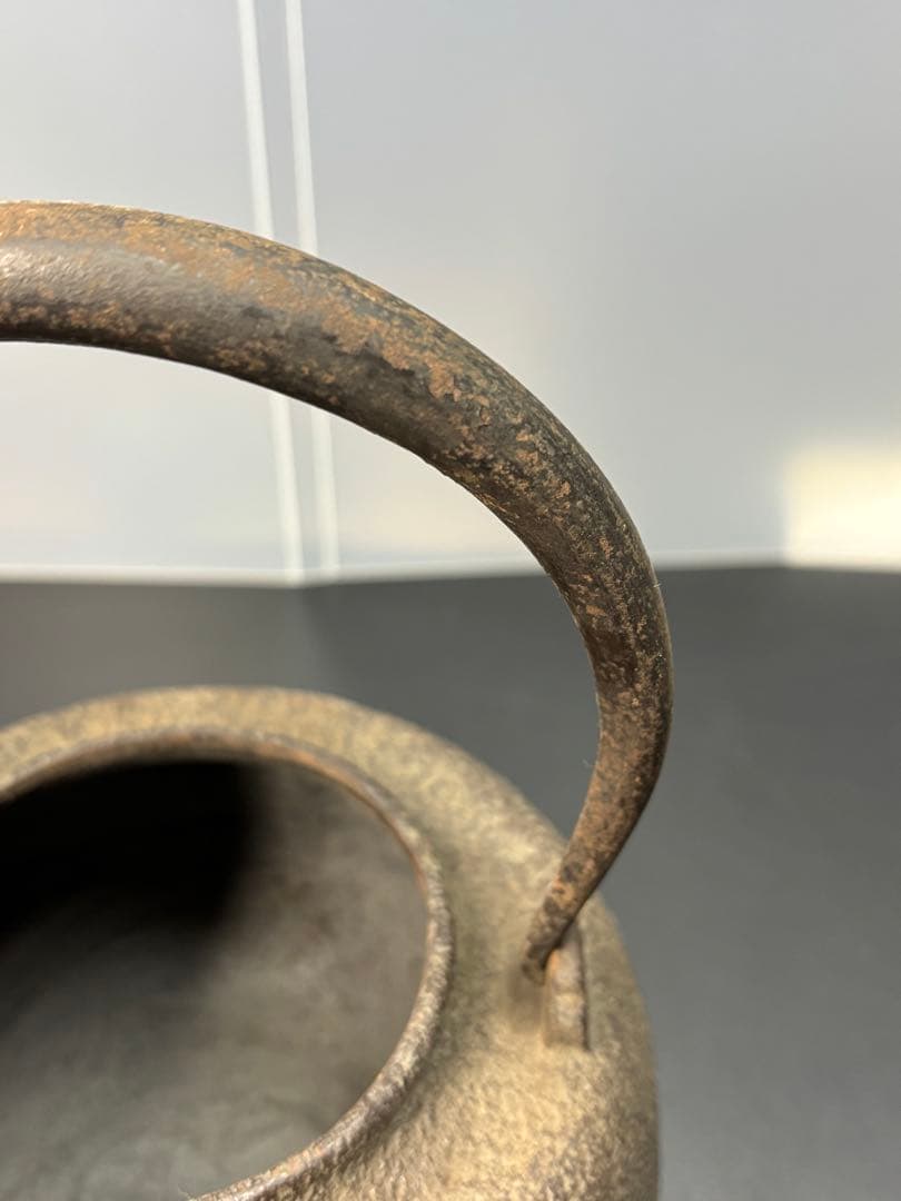 龍文堂造 鉄瓶 鉄製 丸型鉄瓶 急須 工芸品 金属工芸 骨董品
