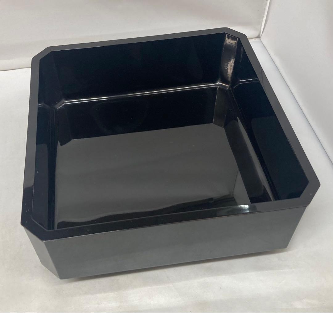 B551b「真塗 四方形菓子器」中村宗哲作　共箱　茶道具　千家十職　黒漆塗