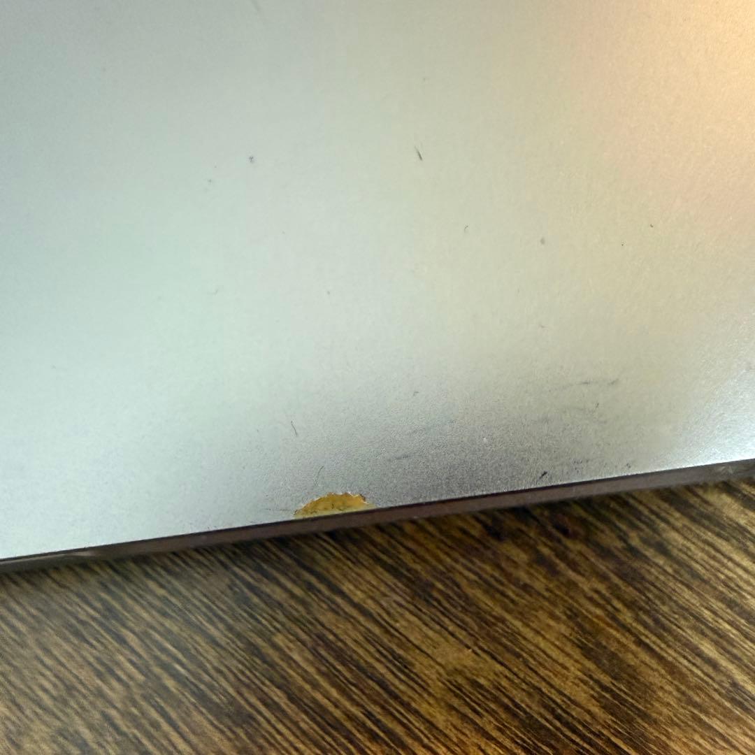 MacBook Pro 13インチ 2016 タッチバー　初期化済み