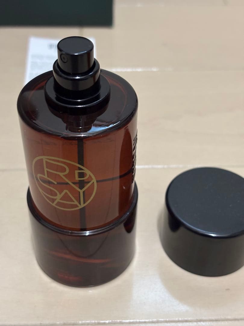 ドルセー ルームスプレー 00：30