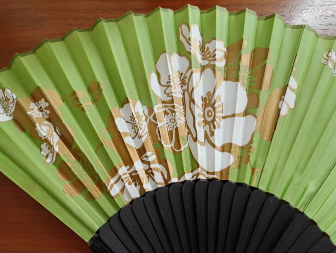 R*T様 【2004年・希少】ベルエポック シャンパンセット グラス・オリジナル