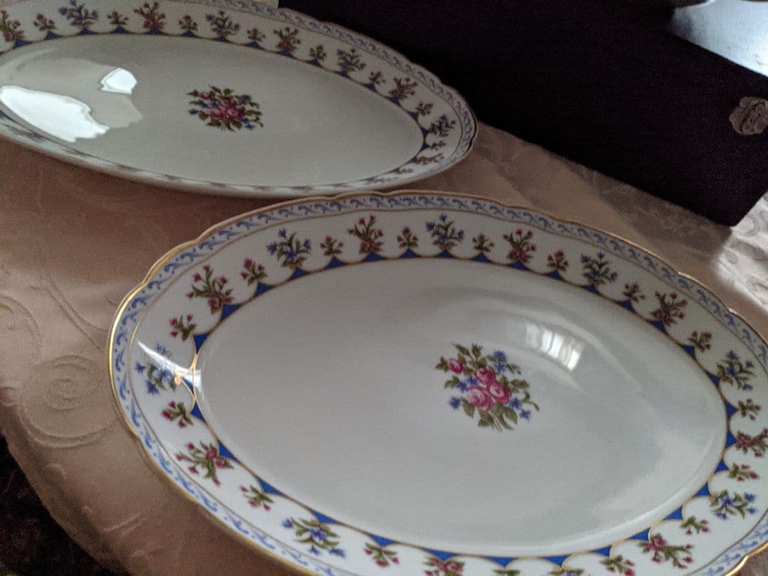 ベルナルド　未使用２ピース　オーバルプレート