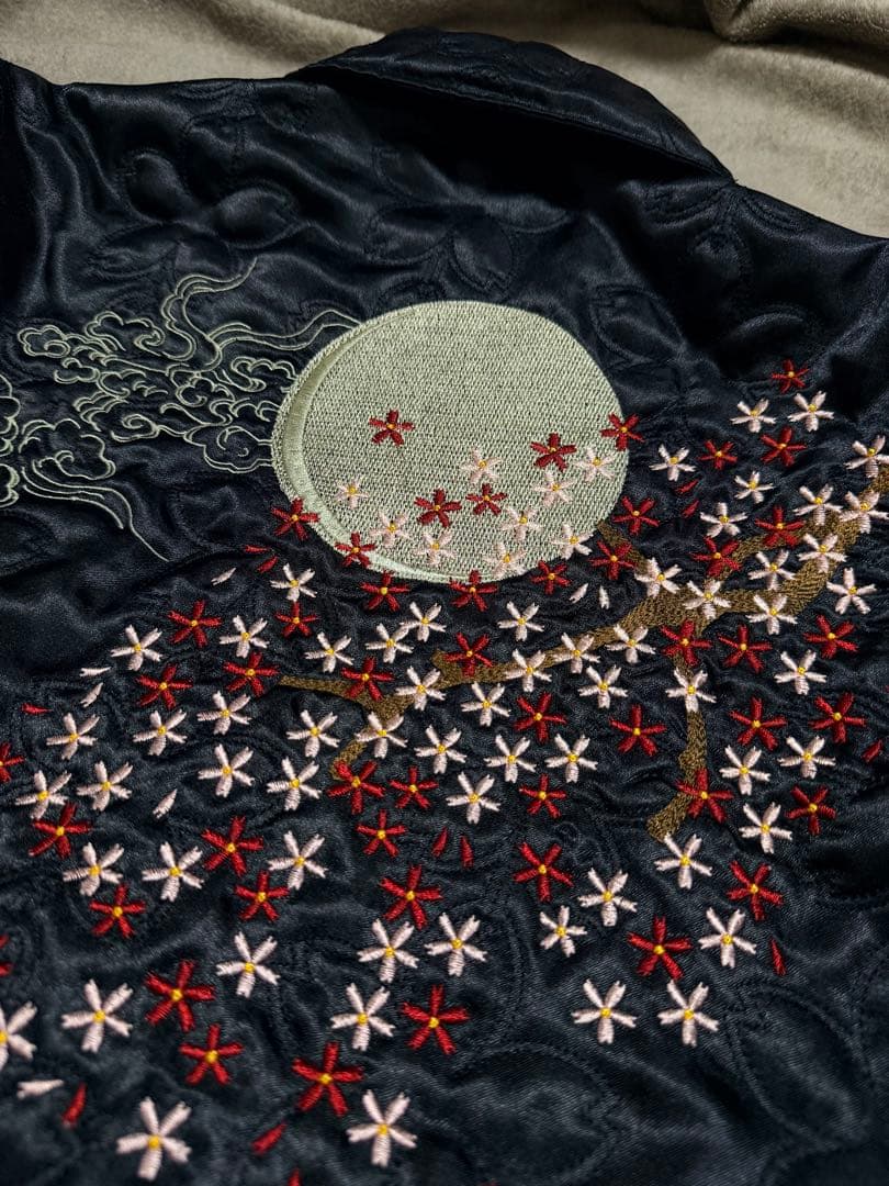 未使用近い ２面用 百花繚乱 富士山 桜 日本限定 スカジャン サテン