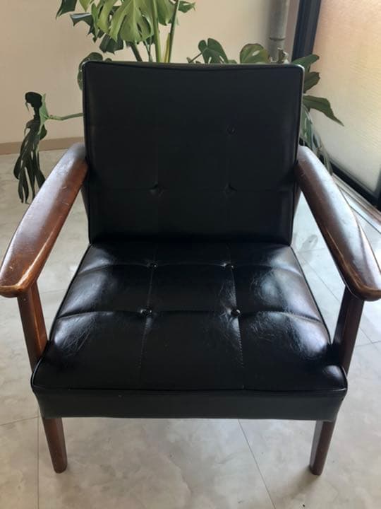 カリモク　ベストセラーの椅子　アンティーク 一点もの　レトロ