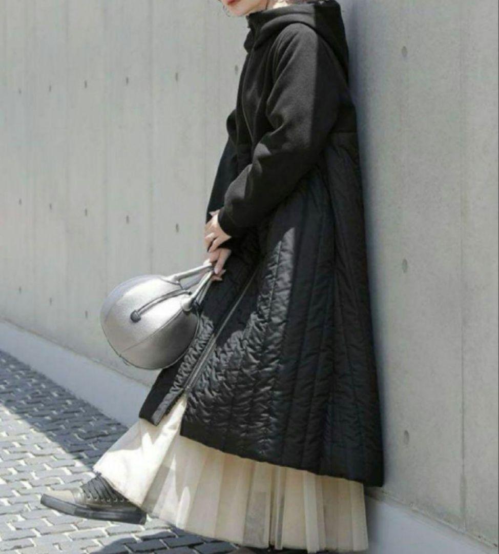 お値下げ♪完売品　12,900円　kOhAKU 異素材切替　キルティングコート