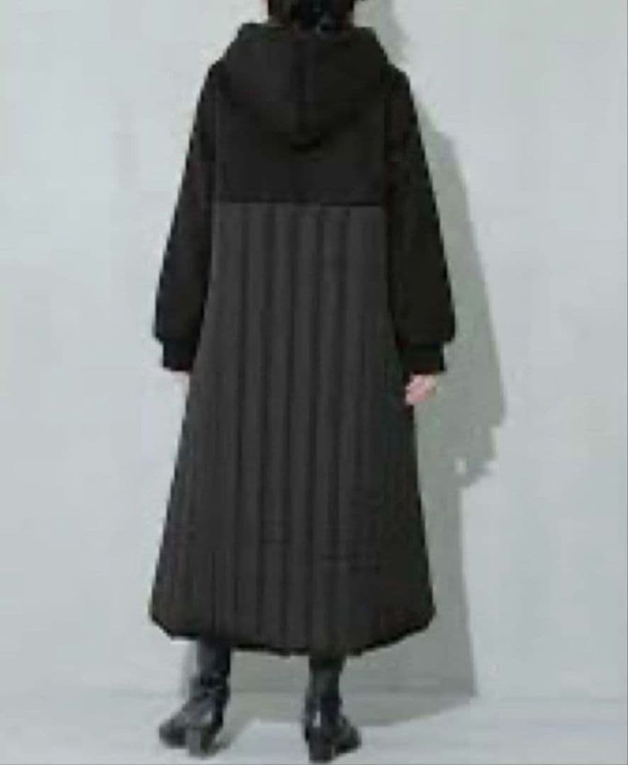 お値下げ♪完売品　12,900円　kOhAKU 異素材切替　キルティングコート