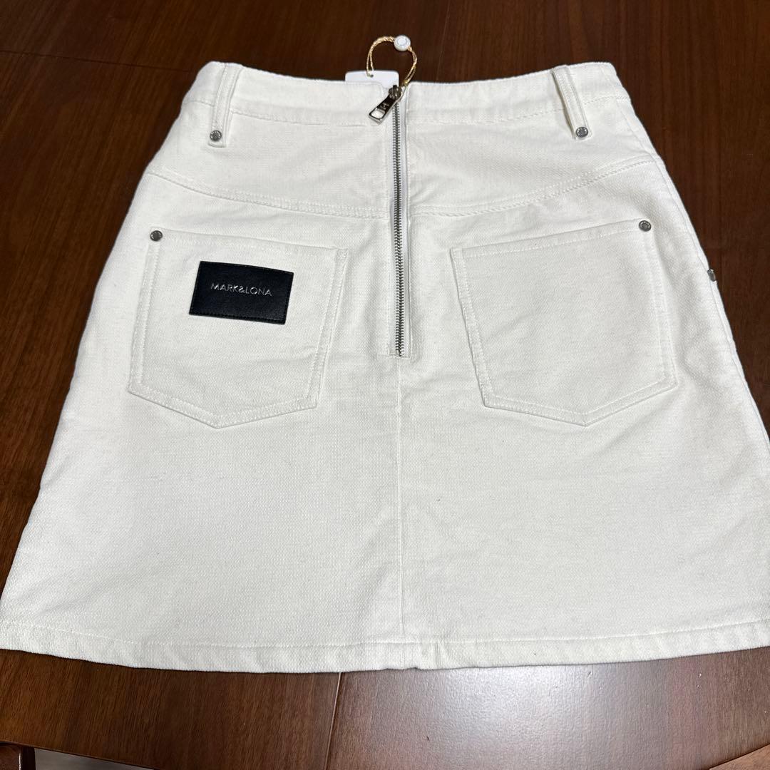 ゴルフウェア　スカート