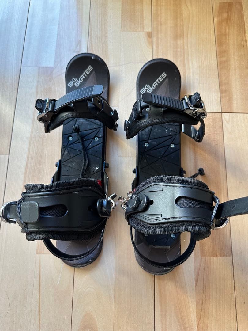 正規品 SKI SKATES ブラック リーシュと専用Wax付