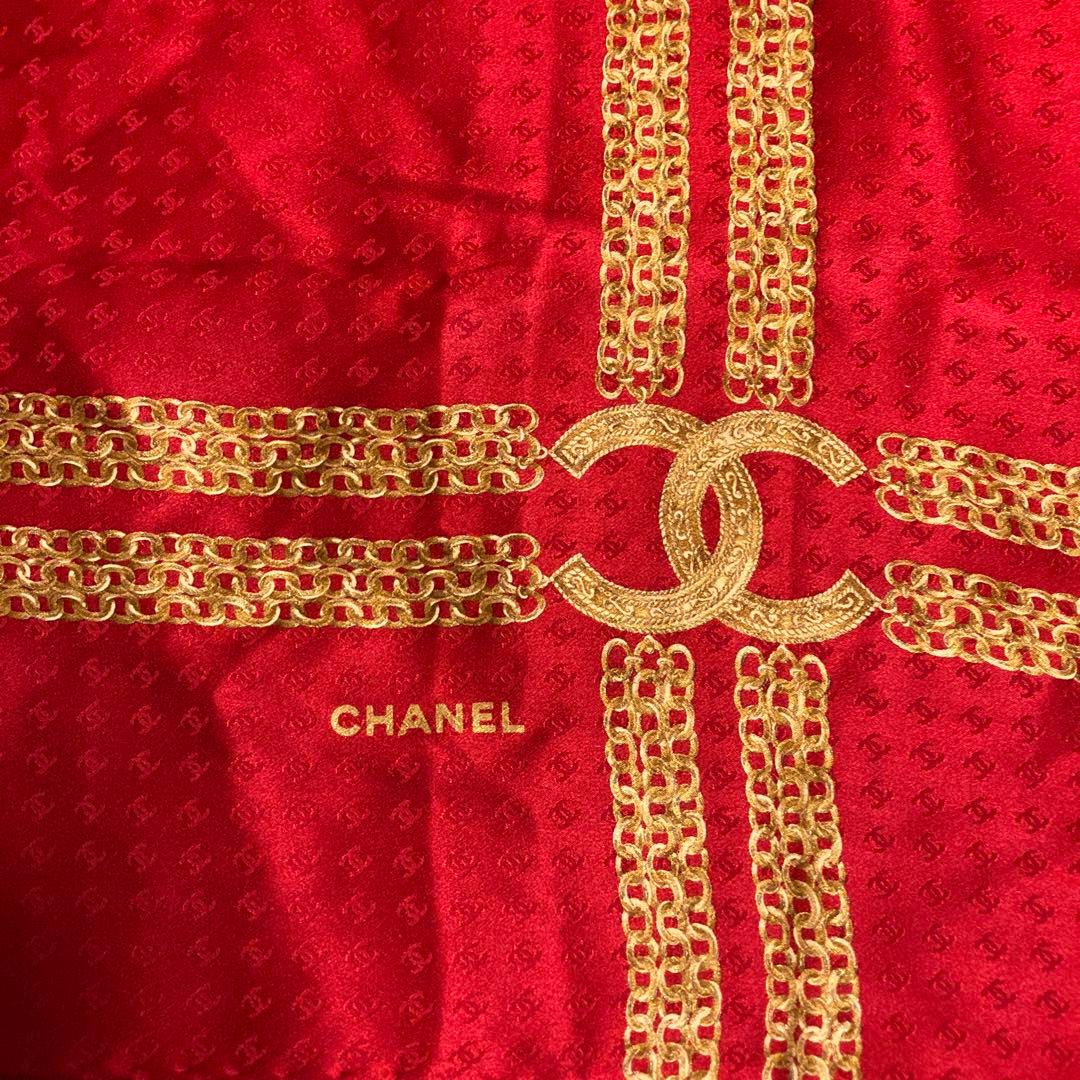 CHANEL シルクスカーフ レッド ゴールド