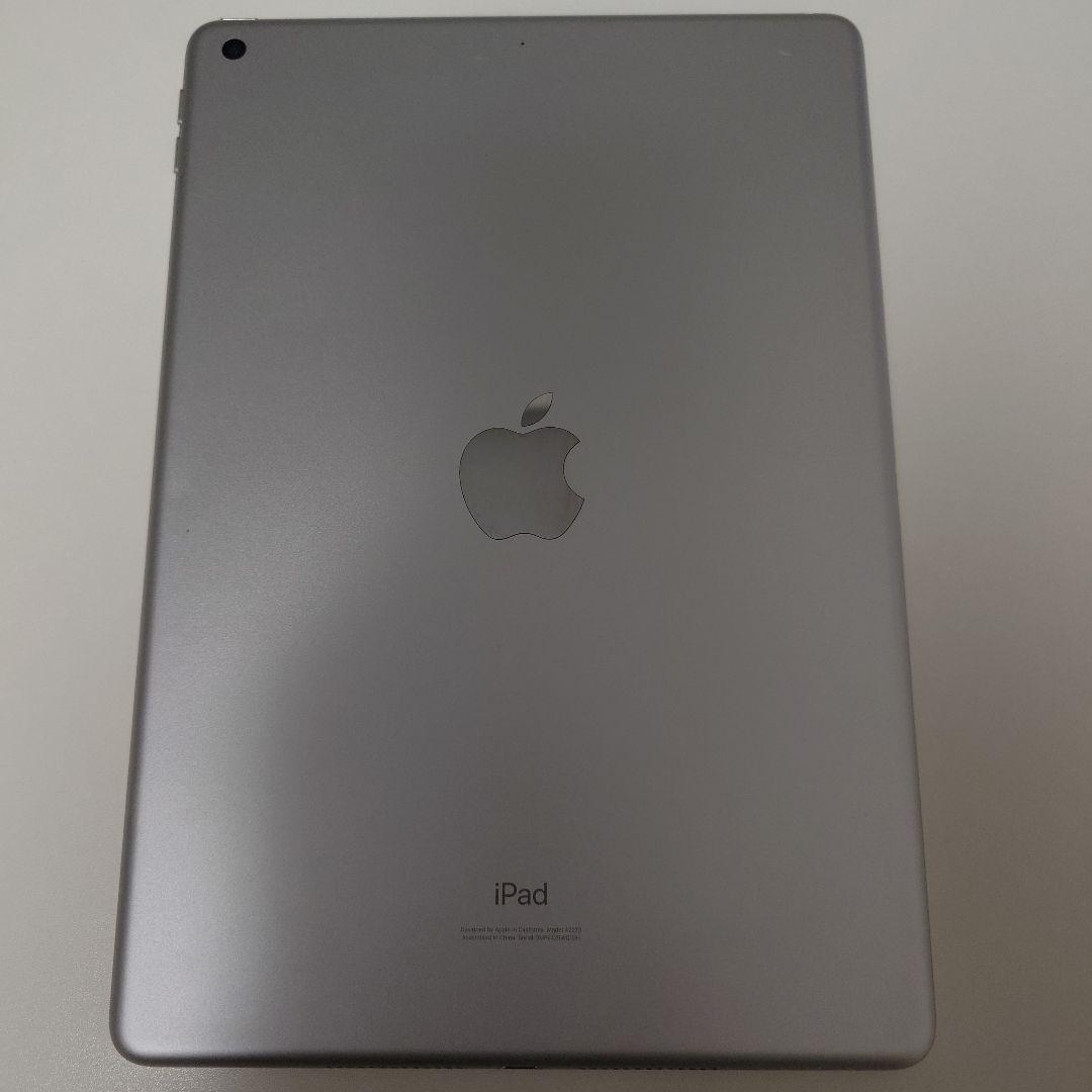 Apple iPad (第８世代) Wi-Fi 128GB シルバー