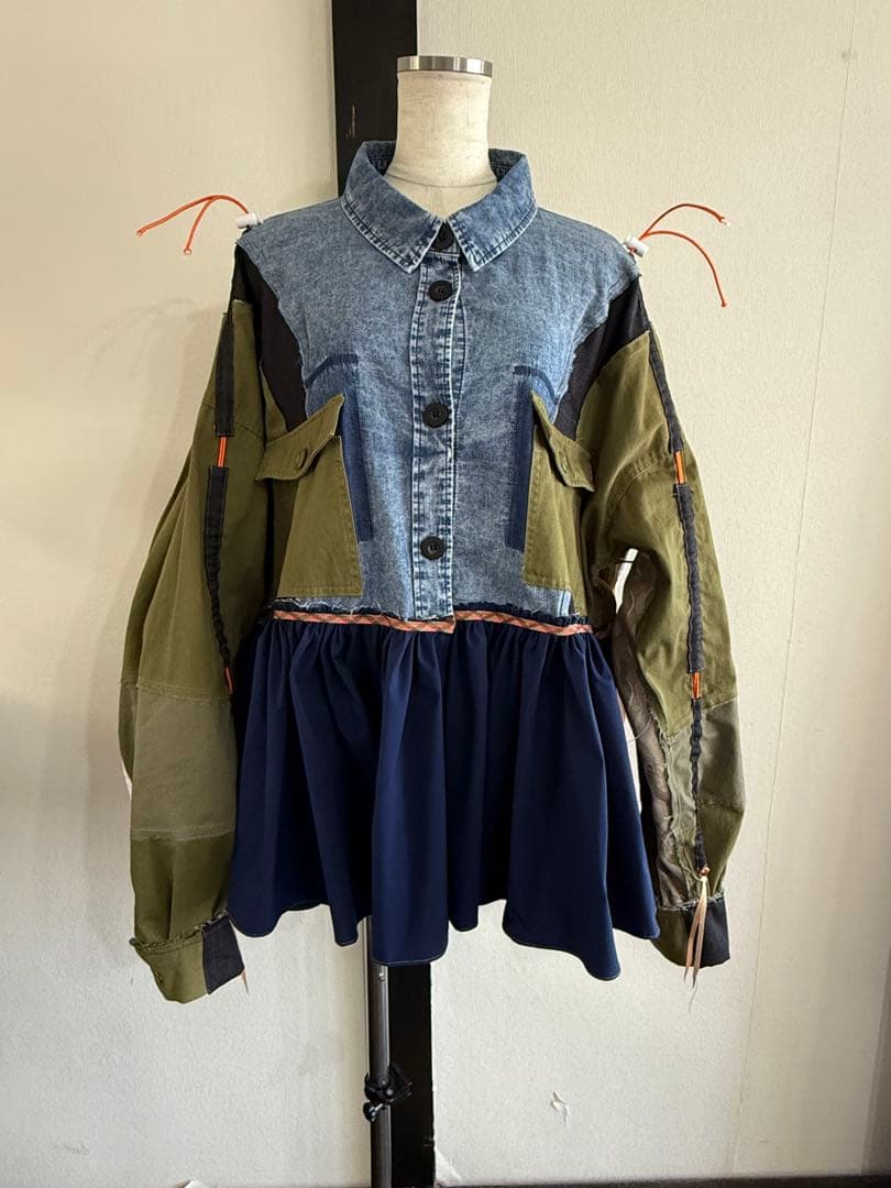 古着リメイク　ドッキングデニムミリタリーフリルライトジャケット