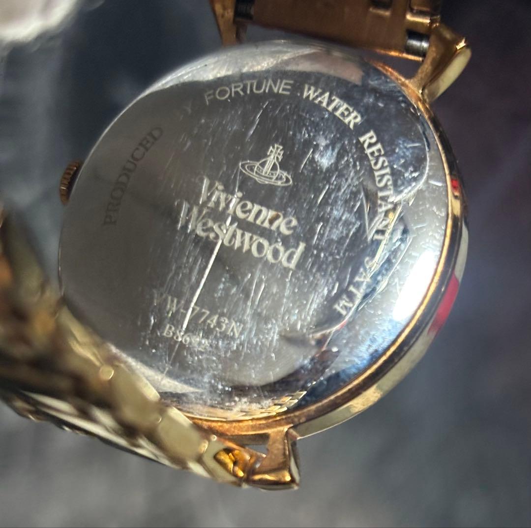 【稼働品】ヴィヴィアンウエストウッド腕時計