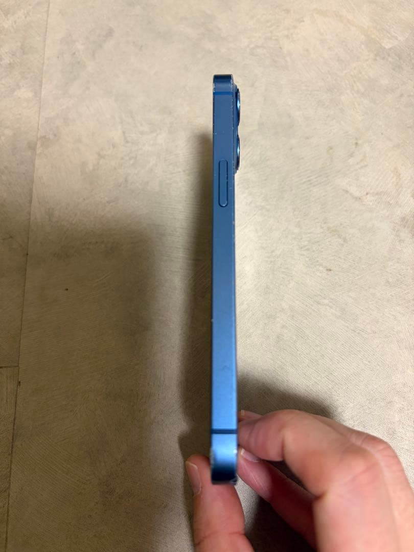 スマートフォン本体 iPhone13 256gb