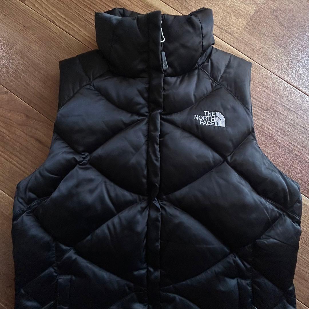 ⭐️着用感の少ない美品⭐️ノースフェイス ダウンベスト 黒 S 550 FILL