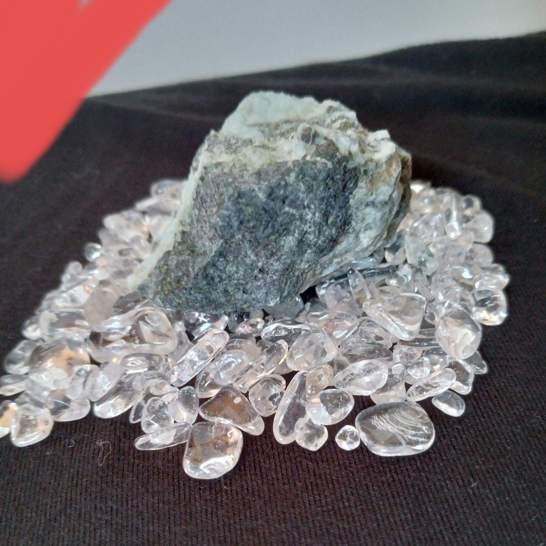 激レア　1点物　ドミニカ共和国産　母岩付き　希少ラリマー 原石