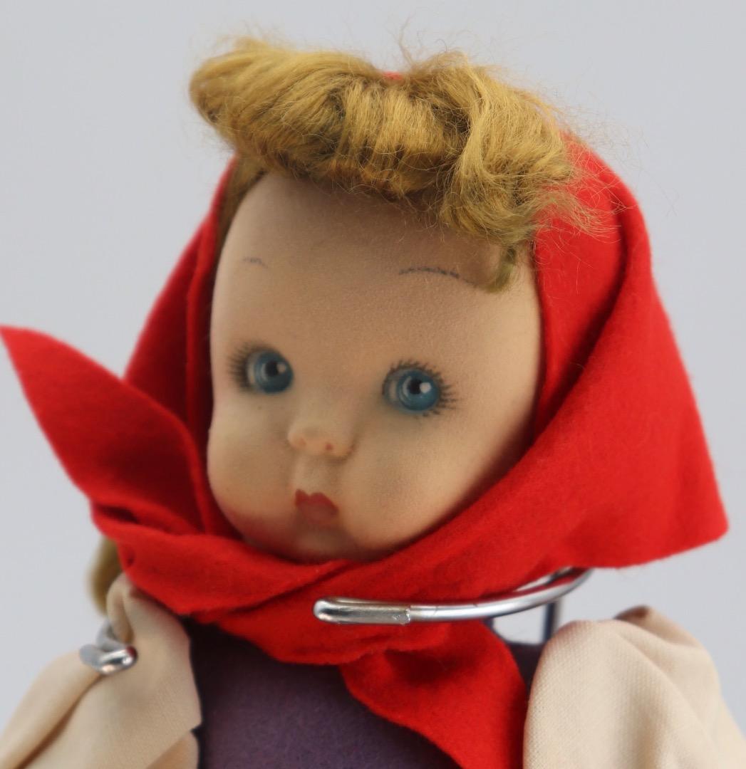 LENCI DOLL アンティークのレンチ・ドール 赤い頭巾の人形 31cm