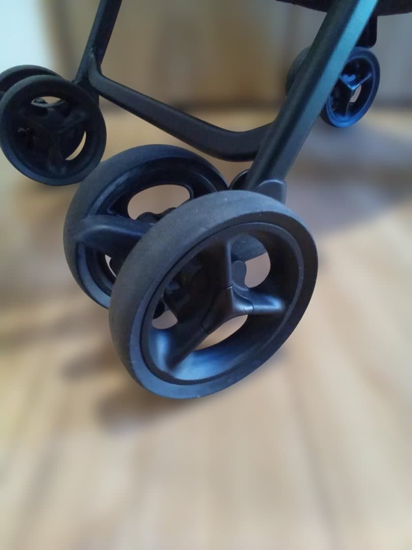 【ほぼ未使用】アップリカ　カルーンエアーメッシュAB　ベビーカー