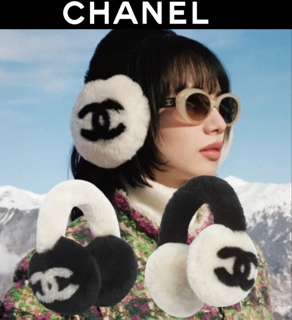 CHANELファーイヤーマフ