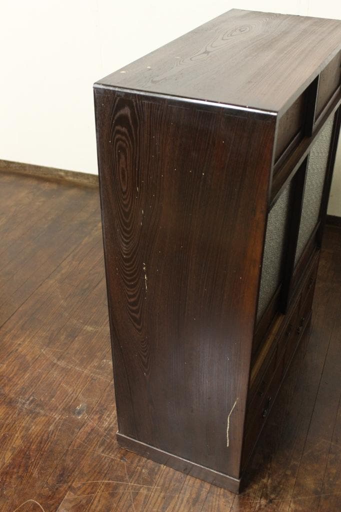 欅 使いこまれた風合いが良い茶箪笥 古家具/食器棚/チェスト/和家具/和モダン