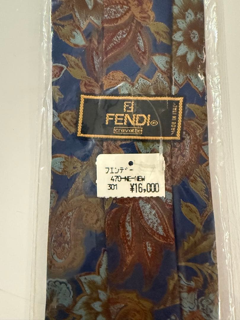 FENDI 花柄ネクタイ ネイビー系