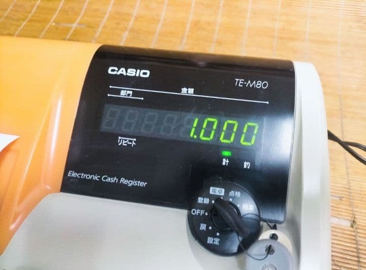 カシオレジスター　TE-M80　中古品　人気機種感熱紙　送料無料　001121