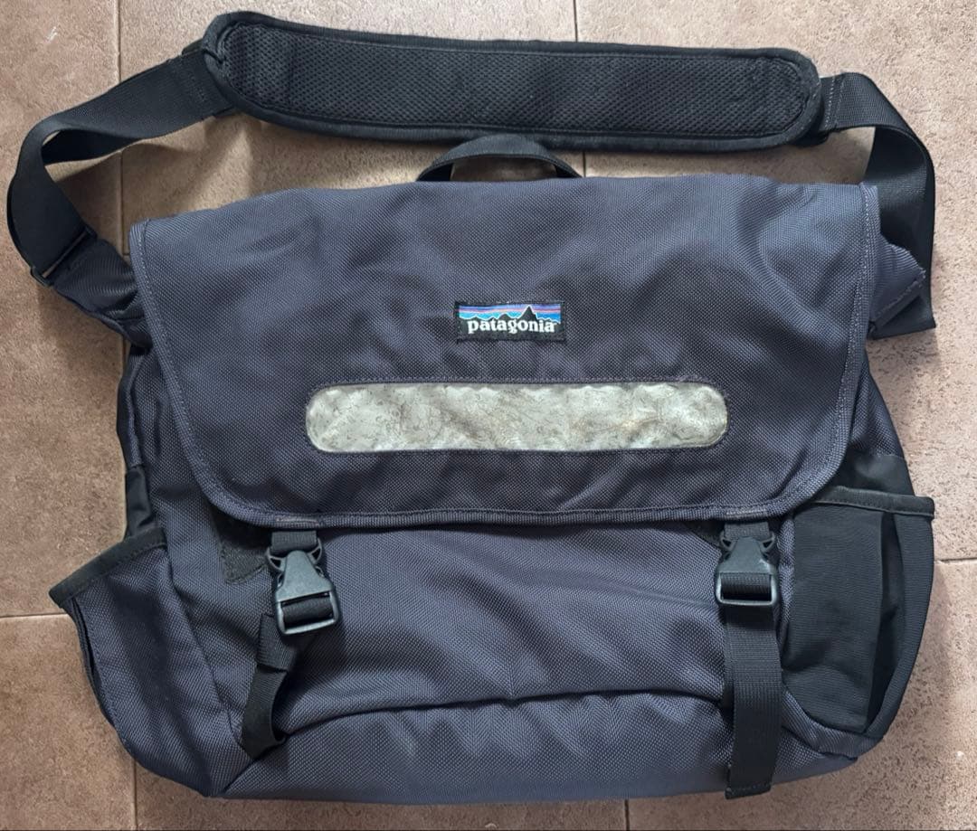 【美品】パタゴニア HALF MASS BAG ハーフマス メッセンジャーバック