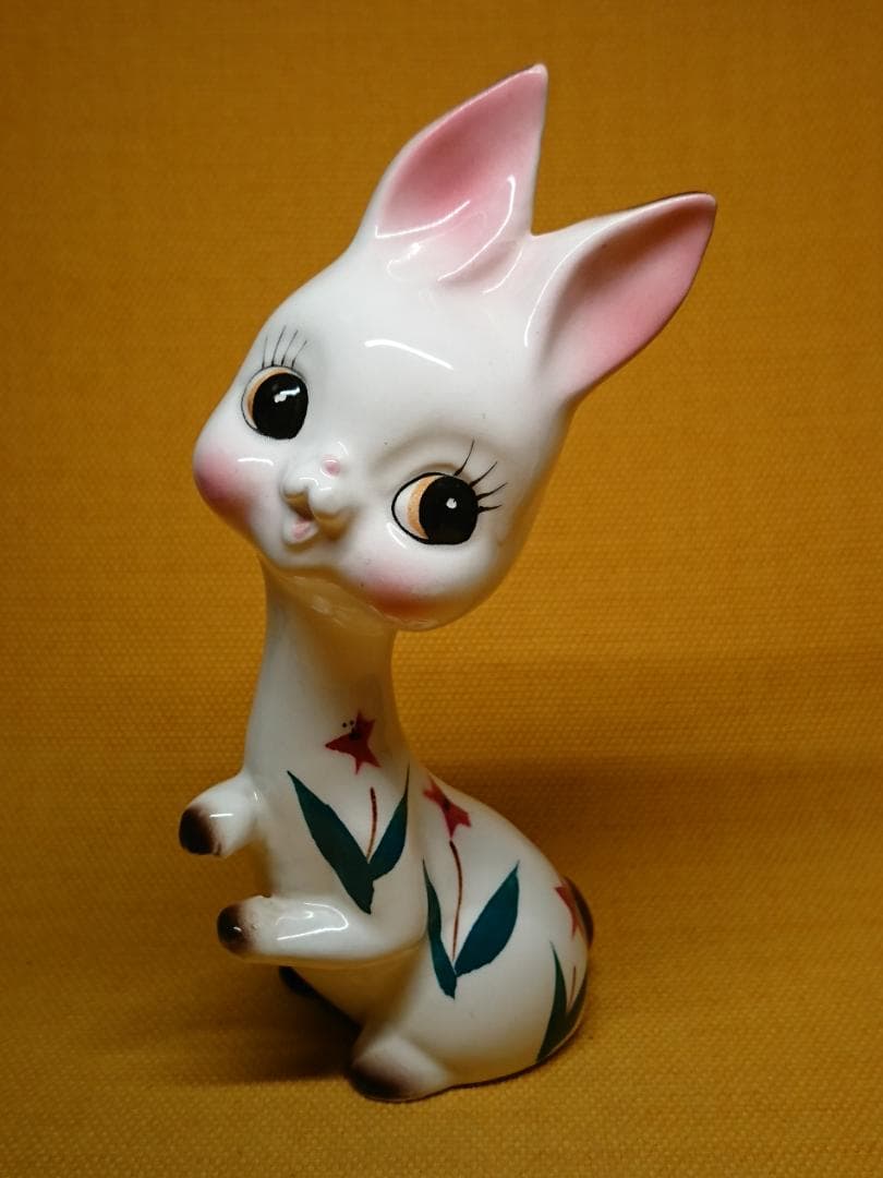 【美品】ウサギ　兎　白兎　陶器　置物　インテリア　工芸品　美術品　A1241