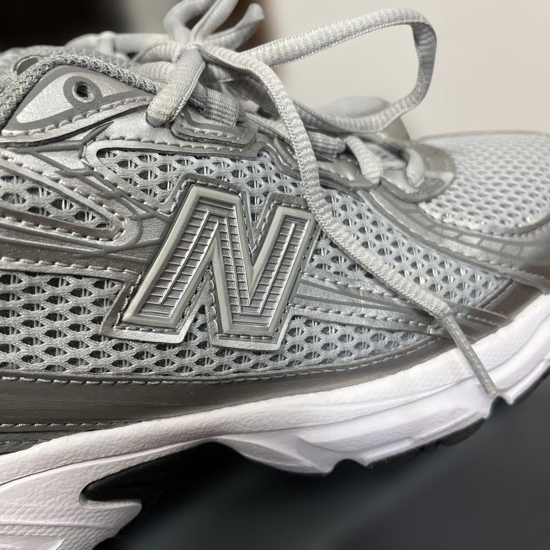 ニューバランス スニーカー U740SG2 23.5㎝ シルバー