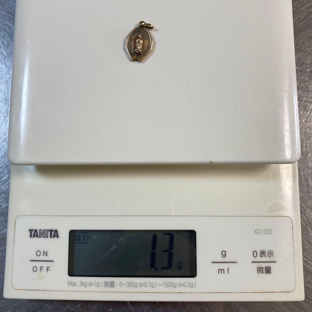 10K グアダルーペ　ペンダントトップ　チカーノ　10金1、3g