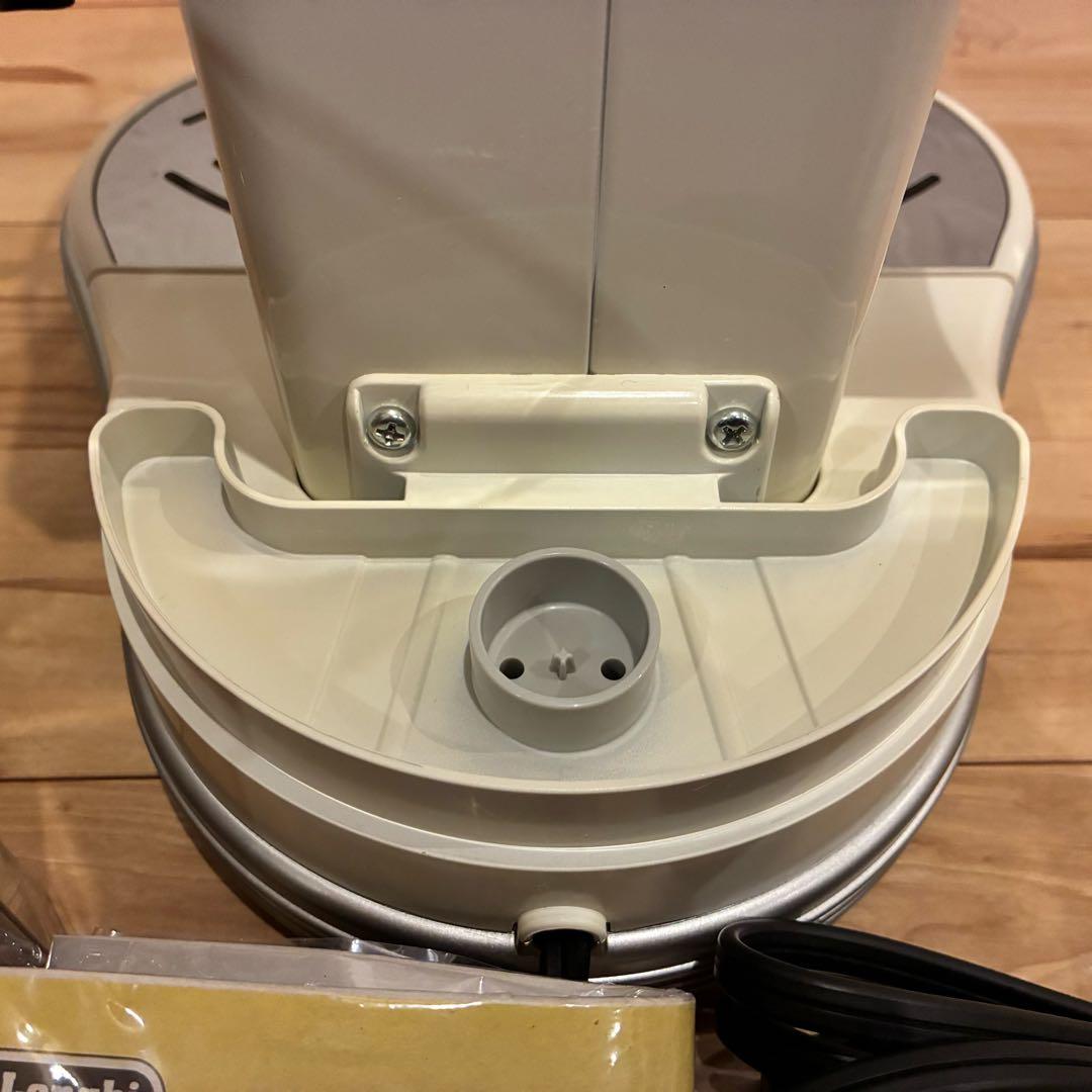 殆ど未使用‼️デロンギ エスプレッソカプチーノメーカー ECM300J-E