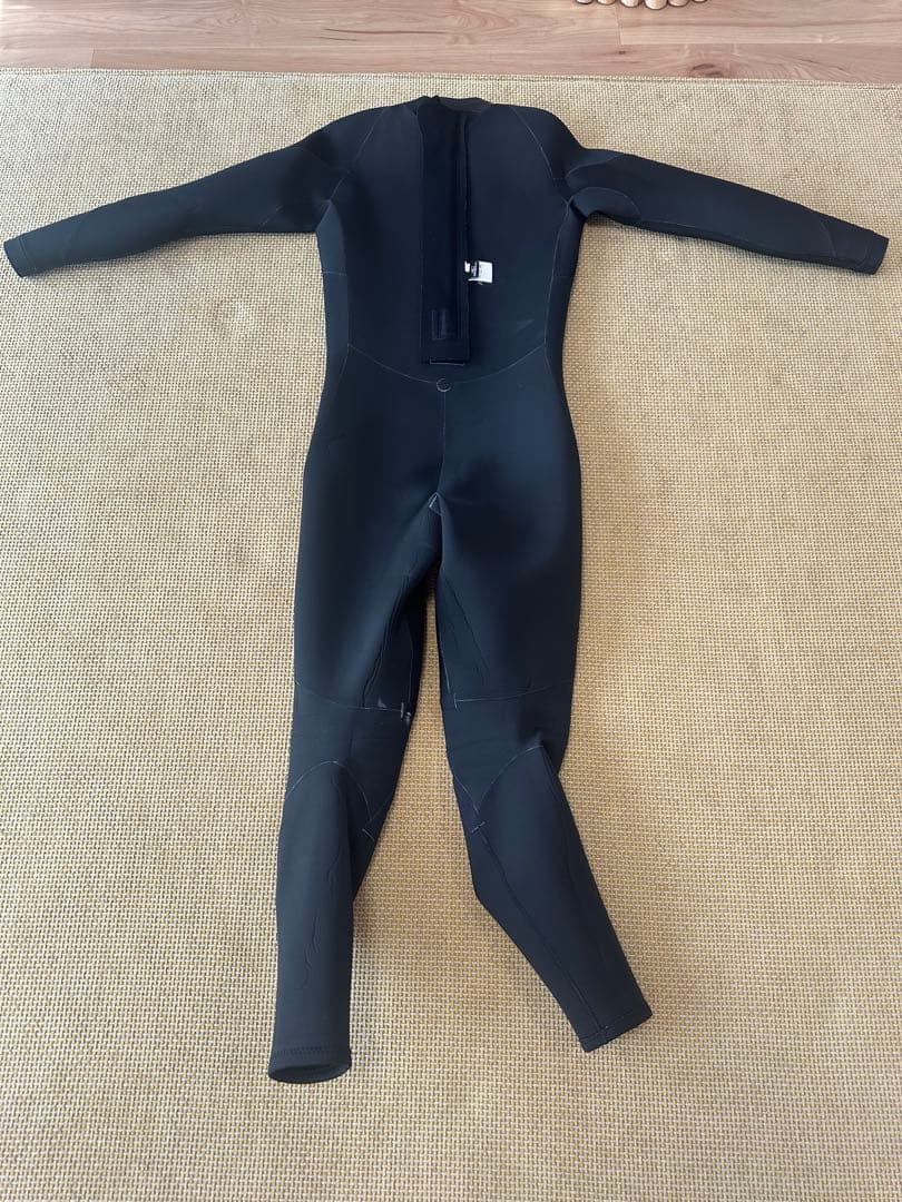 オニール⭐️フルスーツバックジップ3×2mm Lサイズ相当（男性用）