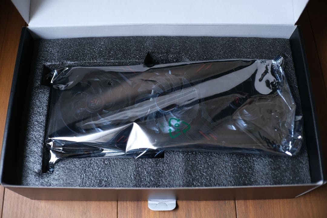 Radeon RX 7600 Phantom Gaming 8GB OC 中古