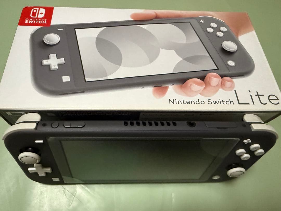 Nintendo switch Lite 早い者勝ち
