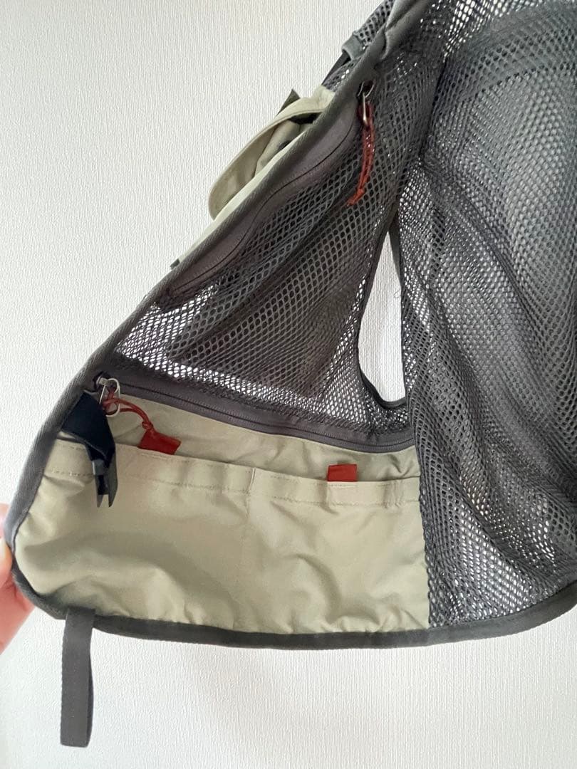 SIMMS フィッシングベスト カーキ
