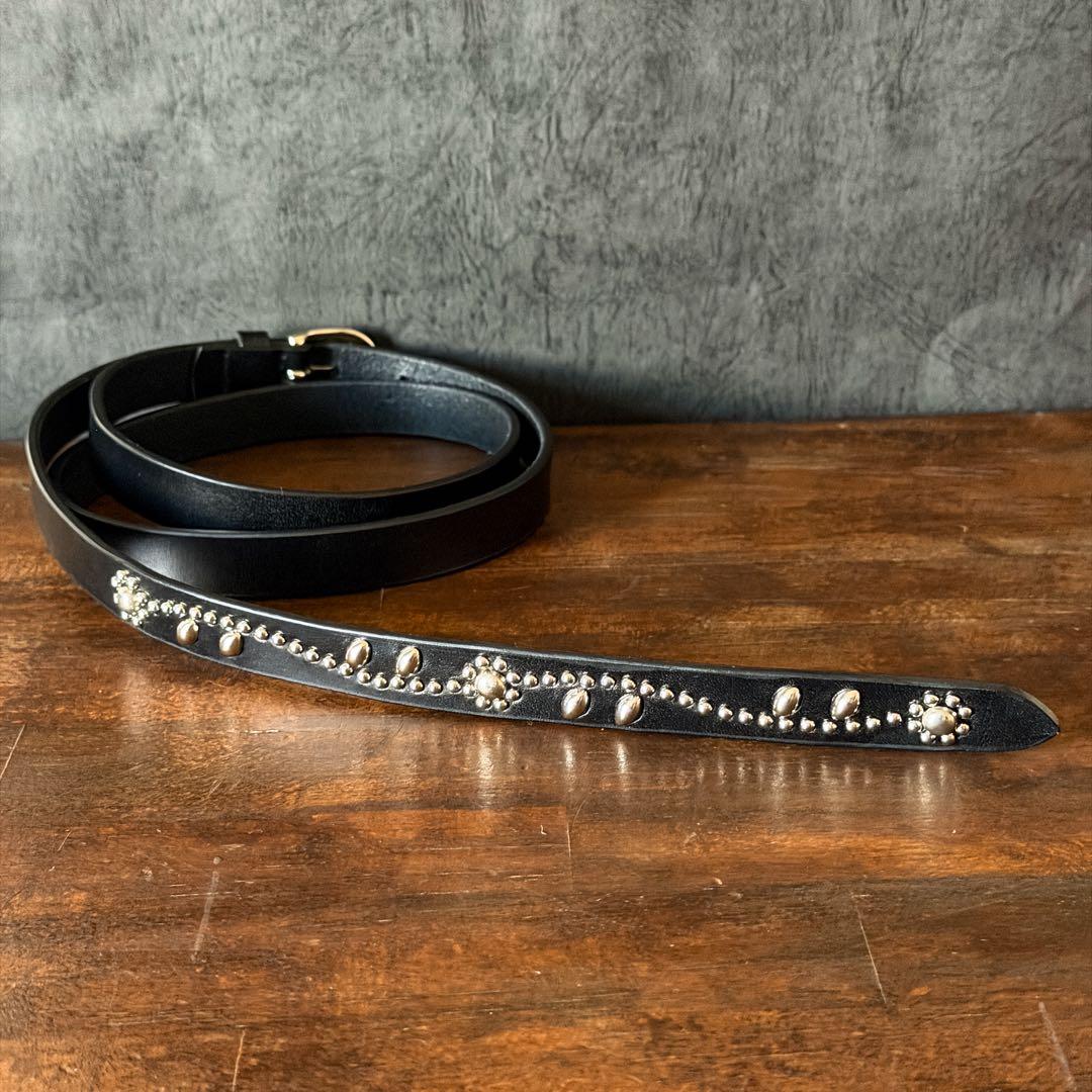 スタッズナローベルトエンドフラワーシルバー18mm32inch130cm