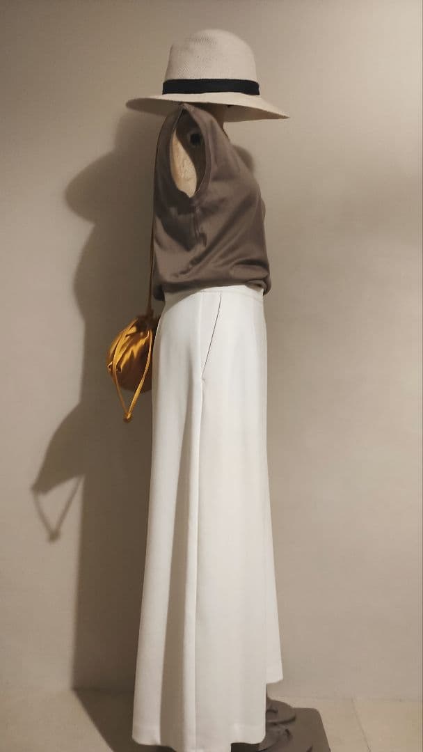 fafa様　C6377 シアーサテントップス×パンツコーデ