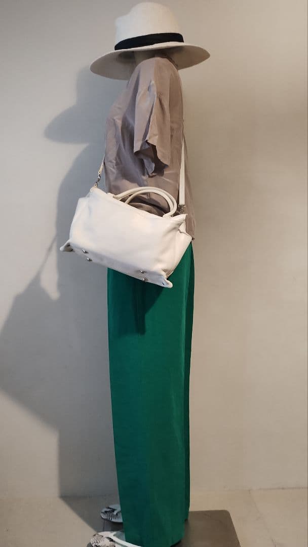 fafa様　C6377 シアーサテントップス×パンツコーデ