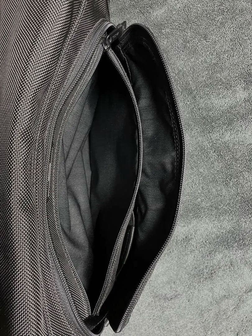 美品 トゥミ TUMI 22112DH ショルダーバッグ ビジネスバッグ